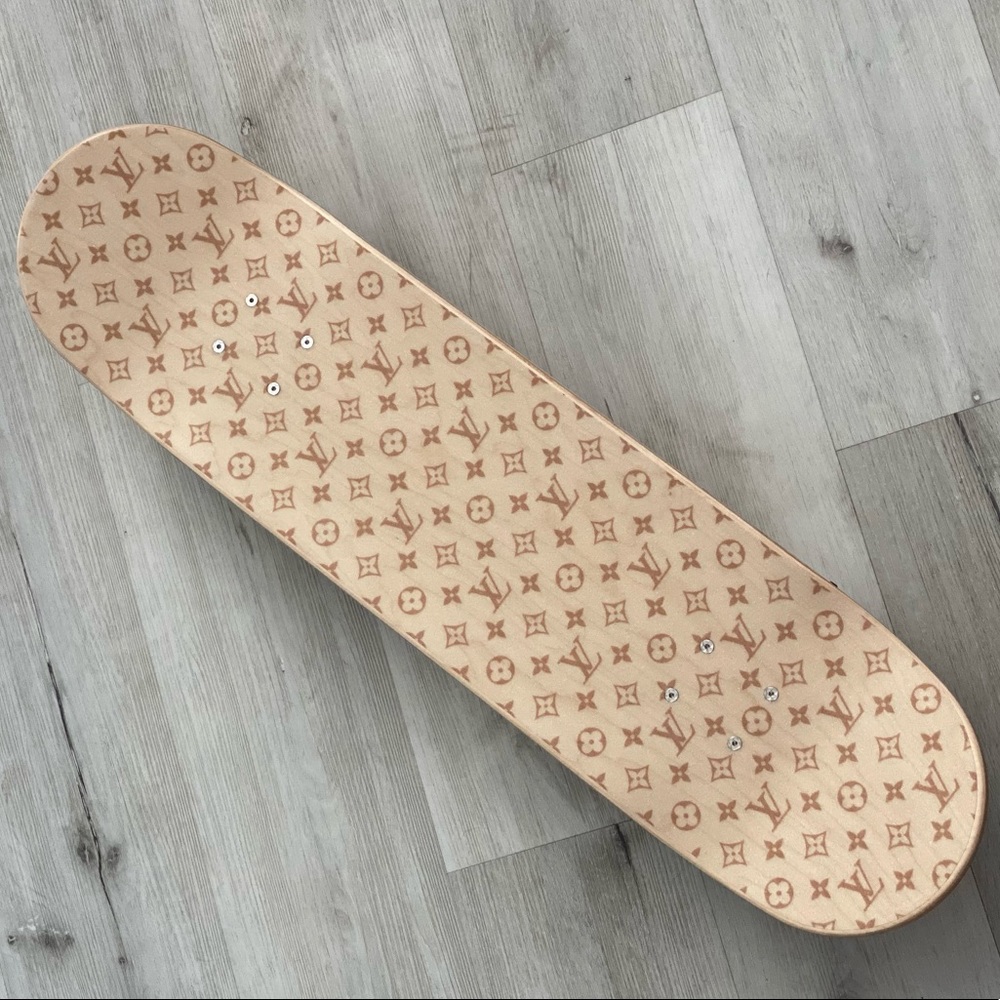 Louis Vuitton Skateboard by Virgil Abloh - Picture 5 of 13